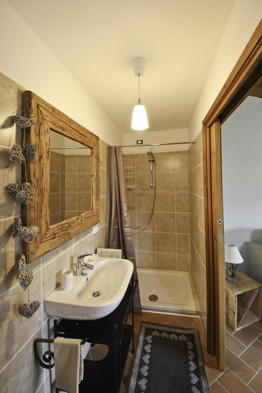 Agriturismo Crotto Di Somana Mandello del Lario Habitación foto